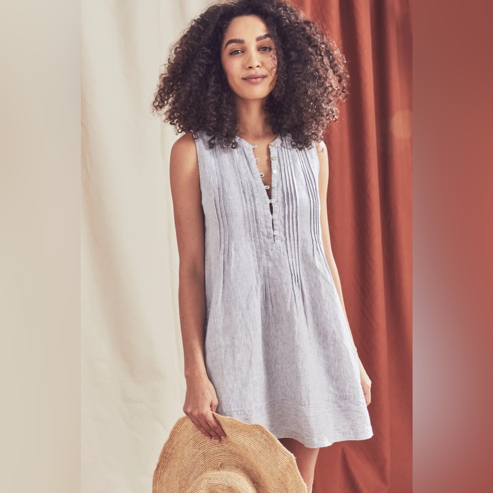 Faherty Light Blue Sleeveless Dress